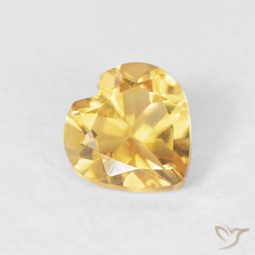 Citrino Dorado medio natural de 0.42 ct, Corazón, VVS