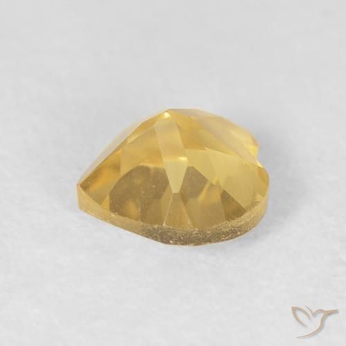 Citrino Dorado claro natural de 0.81 ct, Corazón, VVS