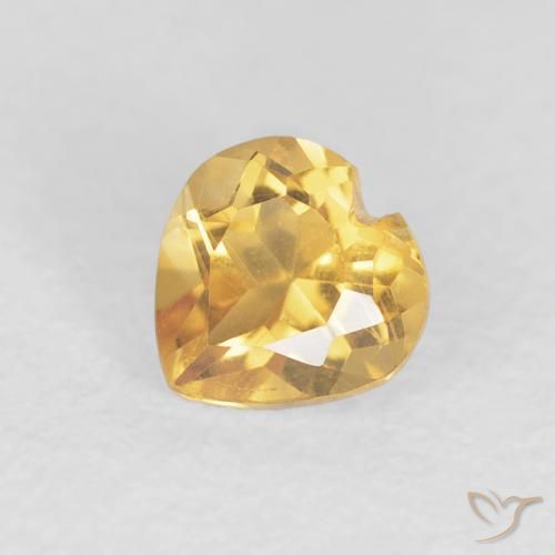Citrino Dorado medio natural de 0.51 ct, Corazón, VS