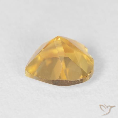 Citrino Dorado medio natural de 0.70 ct, Corazón, VVS