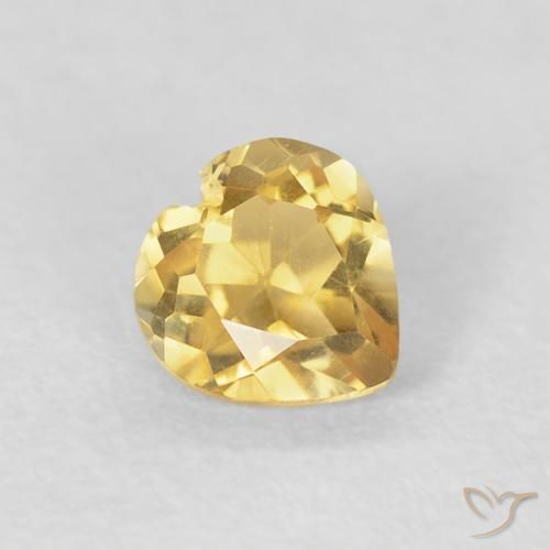 Citrino Dorado medio natural de 0.44 ct, Corazón, VVS