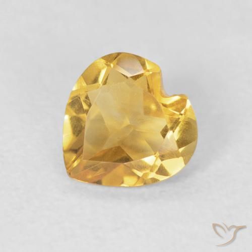 0.62ct Natural Dorado intenso Citrino, Corazón, VVS-VS