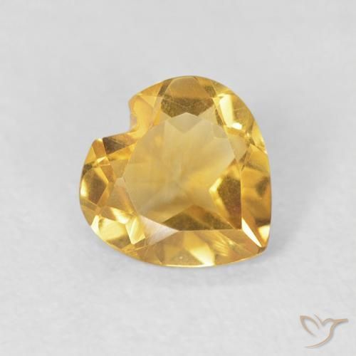 Citrino Dorado intenso natural de 0.62 ct, Corazón, VVS-VS