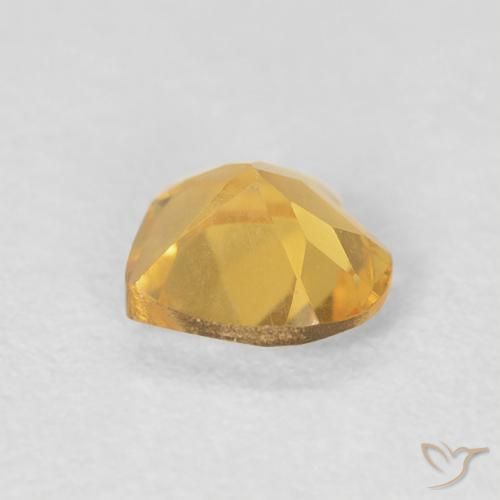 Citrino Dorado medio natural de 0.61 ct, Corazón, VVS-VS