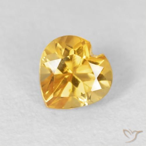 0.56ct Natural Dorado Citrino, Corazón, VVS