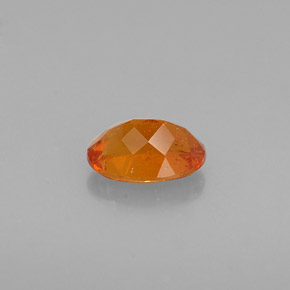 Clinohumite Naranja amarillo natural de 0.64 ct, Corte Óvalo, VS-SI