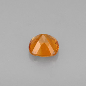 Clinohumite Naranja amarillo natural de 0.41 ct, Corte Cojín, VS
