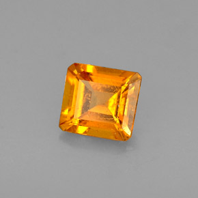 Clinohumite Naranja amarillo natural de 0.49 ct, corte esmeralda, VS