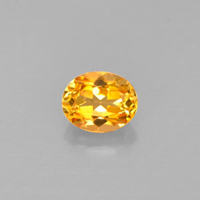 Clinohumita amarillo natural de 0,56 ct, corte óvalo, VVS-VS