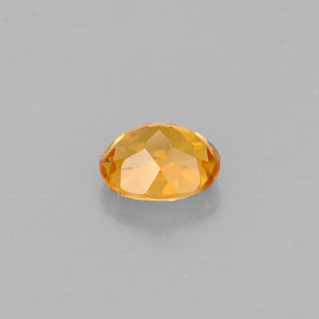 Clinohumita amarillo natural de 0,56 ct, corte óvalo, VVS-VS