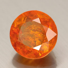 Clinohumite Naranja amarillo natural de 3.12 ct, Corte Redondo, SI