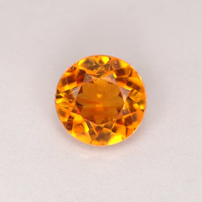 Clinohumita naranja amarillento natural de 0,68 ct, corte redondo, VS-SI