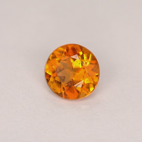 Clinohumita naranja natural de 0,46 ct, corte redondo, SI