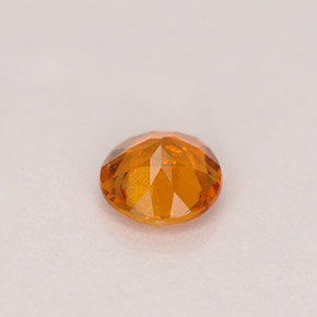 Clinohumita naranja natural de 0,46 ct, corte redondo, SI