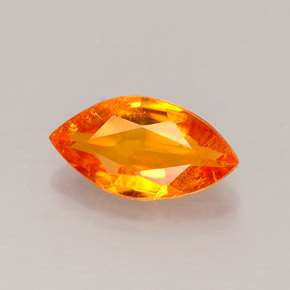 Clinohumite Naranja amarillo natural de 0.67 ct, Marquesa, VS-SI