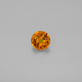 Clinohumita naranja natural de 0,48 ct, corte redondo, SI