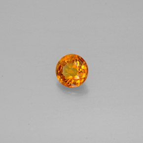 Clinohumita naranja natural de 0,48 ct, corte redondo, SI