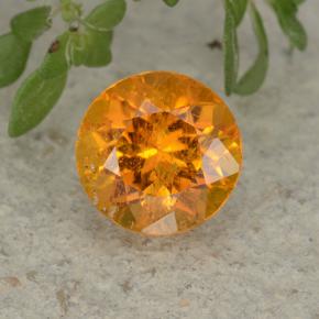 Clinohumita naranja natural de 1,07 ct, corte redondo, VS-SI