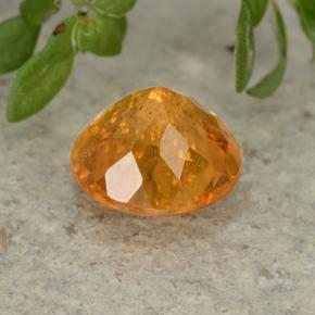 Clinohumita naranja natural de 1,07 ct, corte redondo, VS-SI