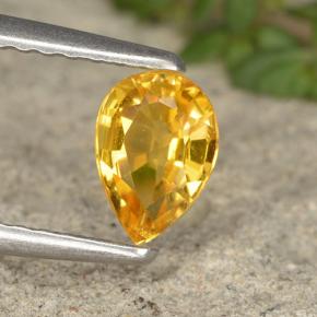 Clinohumita amarillo dorado natural de 0,58 ct, en forma de pera, VS-SI