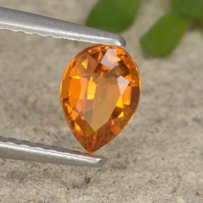 Clinohumite Naranja amarillo natural de 0.70 ct, En forma de pera, VS-SI