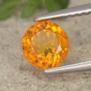 Clinohumita naranja natural de 0,94 ct, corte redondo, VS-SI