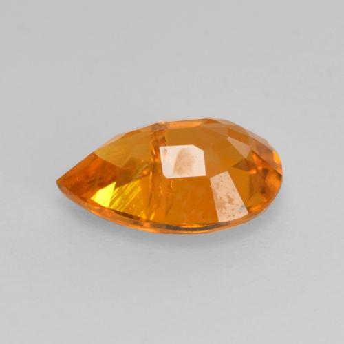 Clinohumite Naranja medio natural de 1.52 ct, En forma de pera, SI