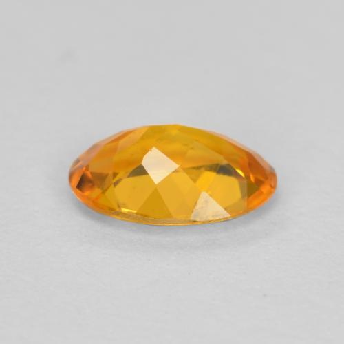 Clinohumite Naranja albaricoque natural de 0.43 ct, Corte Óvalo, SI