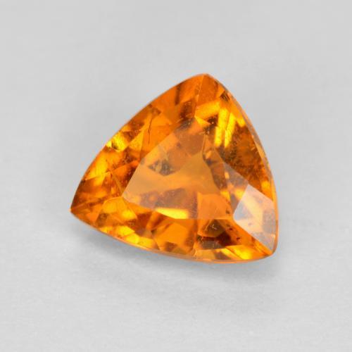 Clinohumita naranja natural de 0,87 ct, trillón, SI