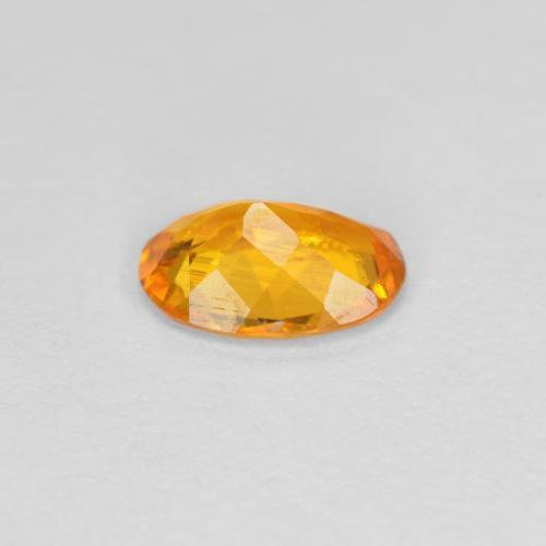Clinohumite Naranja albaricoque natural de 0.60 ct, Corte Óvalo, SI