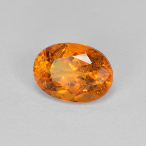 Clinohumita naranja natural de 1,15 ct, corte óvalo, SI
