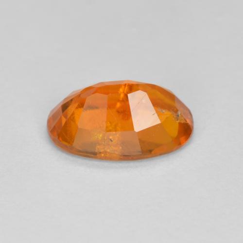 Clinohumita naranja natural de 1,19 ct, corte óvalo, SI-I1