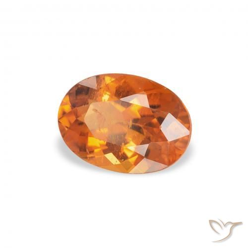 Clinohumite Naranja medio natural de 0.70 ct, Ovalada, SI