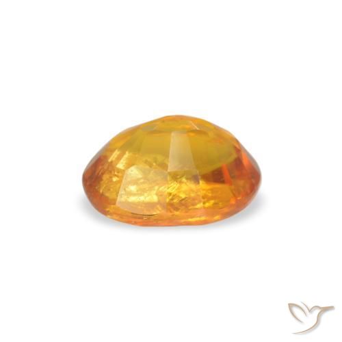 Clinohumite Naranja medio natural de 0.66 ct, Ovalada, SI