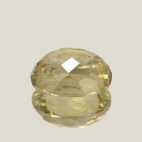 Diasporo con cambio de color  natural de 6,98 ct, corte óvalo, SI