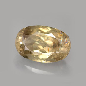 Diasporo con cambio de color  natural de 5,51 ct, corte óvalo, SI