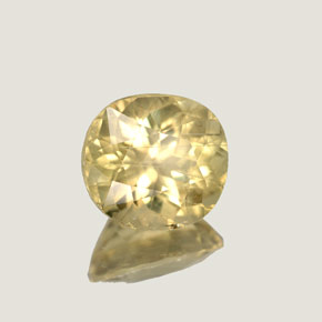 Diasporo con cambio de color  natural de 4,74 ct, corte óvalo, VS-SI
