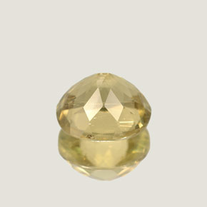 Diasporo con cambio de color  natural de 4,74 ct, corte óvalo, VS-SI