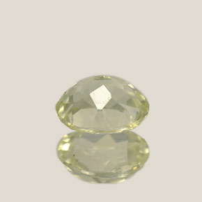 Diasporo con cambio de color  natural de 0,99 ct, corte óvalo, VS