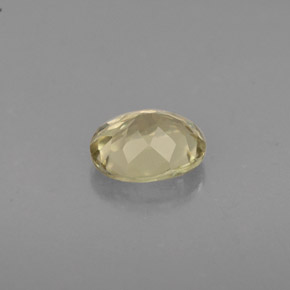 Diasporo con cambio de color  natural de 0,75 ct, corte óvalo, VS