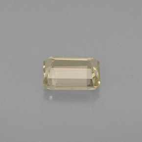 Diasporo con cambio de color  natural de 0,84 ct, corte esmeralda, VS