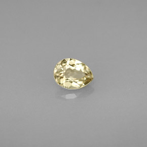 Diasporo con cambio de color  natural de 0,58 ct, en forma de pera, VS