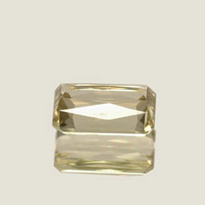Diasporo con cambio de color  natural de 0,95 ct, corte esmeralda, VVS-VS