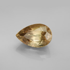 Diasporo con cambio de color  natural de 3,78 ct, en forma de pera, SI