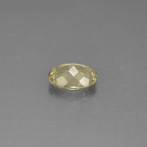 Diasporo con cambio de color  natural de 0,78 ct, corte óvalo, VVS-VS