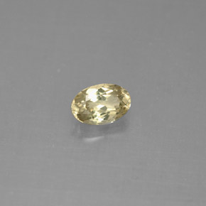 Diasporo con cambio de color  natural de 0,54 ct, corte óvalo, VS