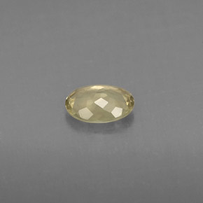 Diasporo con cambio de color  natural de 0,68 ct, corte óvalo, VS