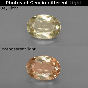 Diasporo con cambio de color  natural de 0,86 ct, corte óvalo, VS