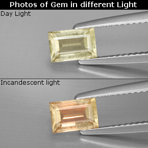 Diasporo con cambio de color  natural de 0,86 ct, baguette, VS-SI
