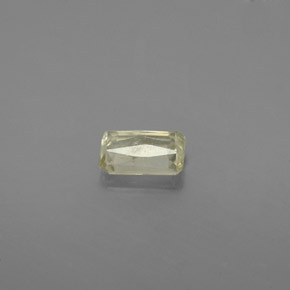 Diasporo con cambio de color  natural de 0,73 ct, corte esmeralda, SI